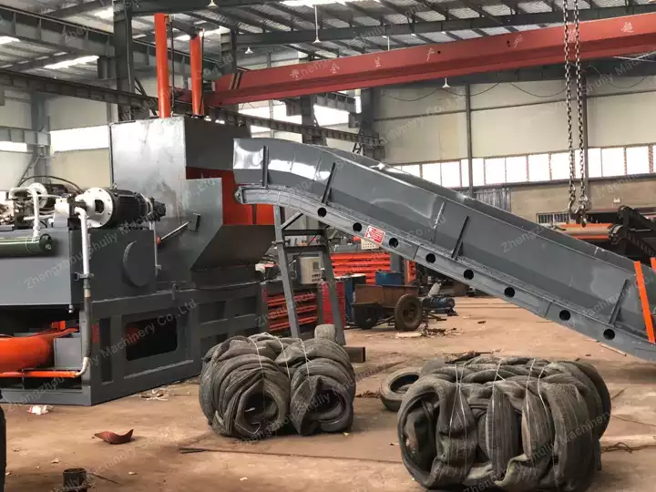 Hydraulic tire baler for sale